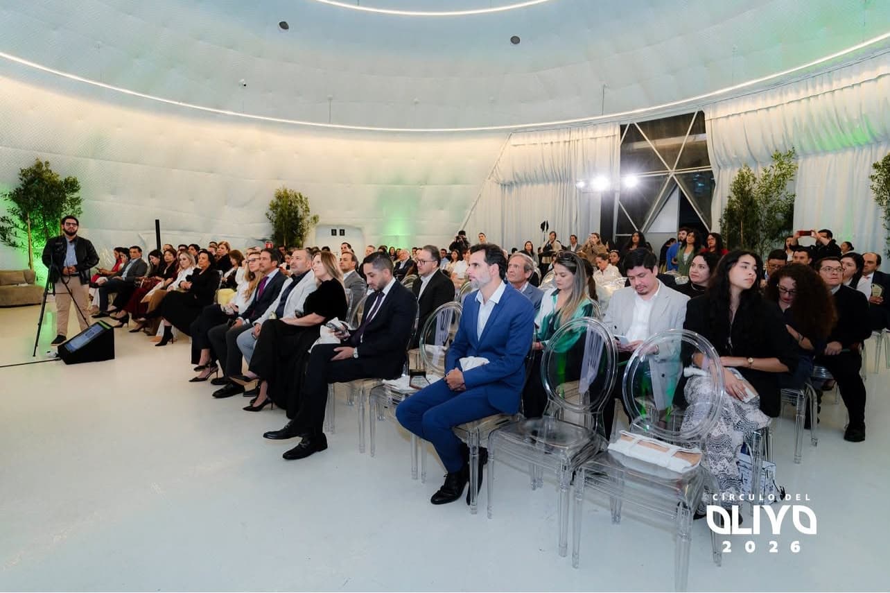 ILE RECIBE RECONOCIMIENTO OLIVO VERDE
