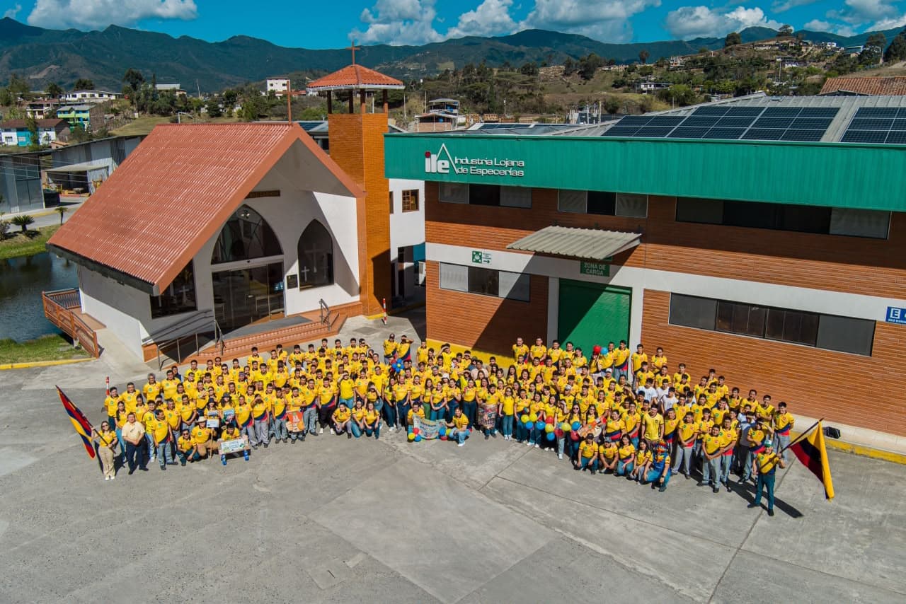 ILE celebra el Orgullo Ecuatoriano con una experiencia que resalta nuestras raíces y sabores