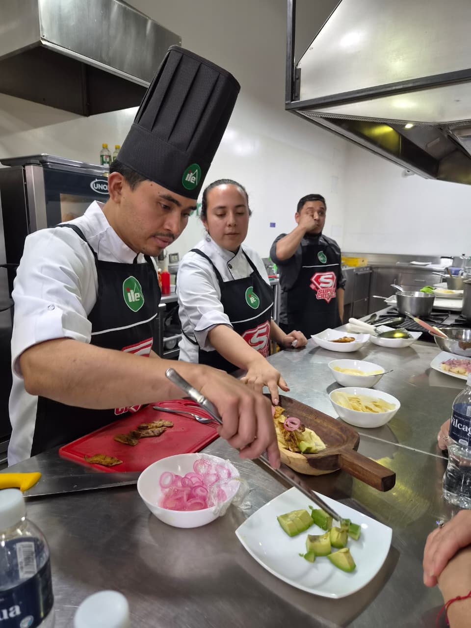 Súper Chef ILE: una iniciativa que celebra el talento y la creatividad de sus colaboradores